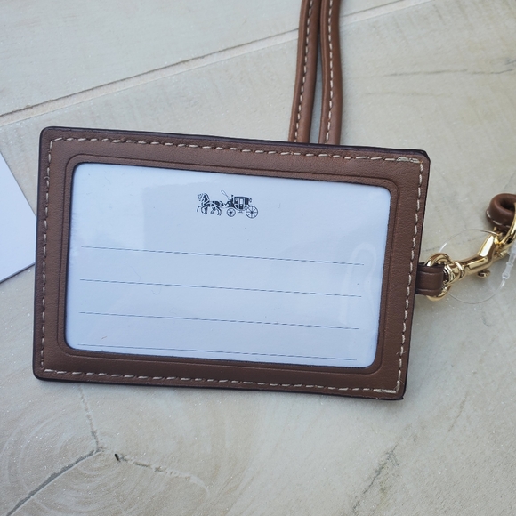 NWT COACH butterfly dot lanyard F49788 - Picture 5 of 5